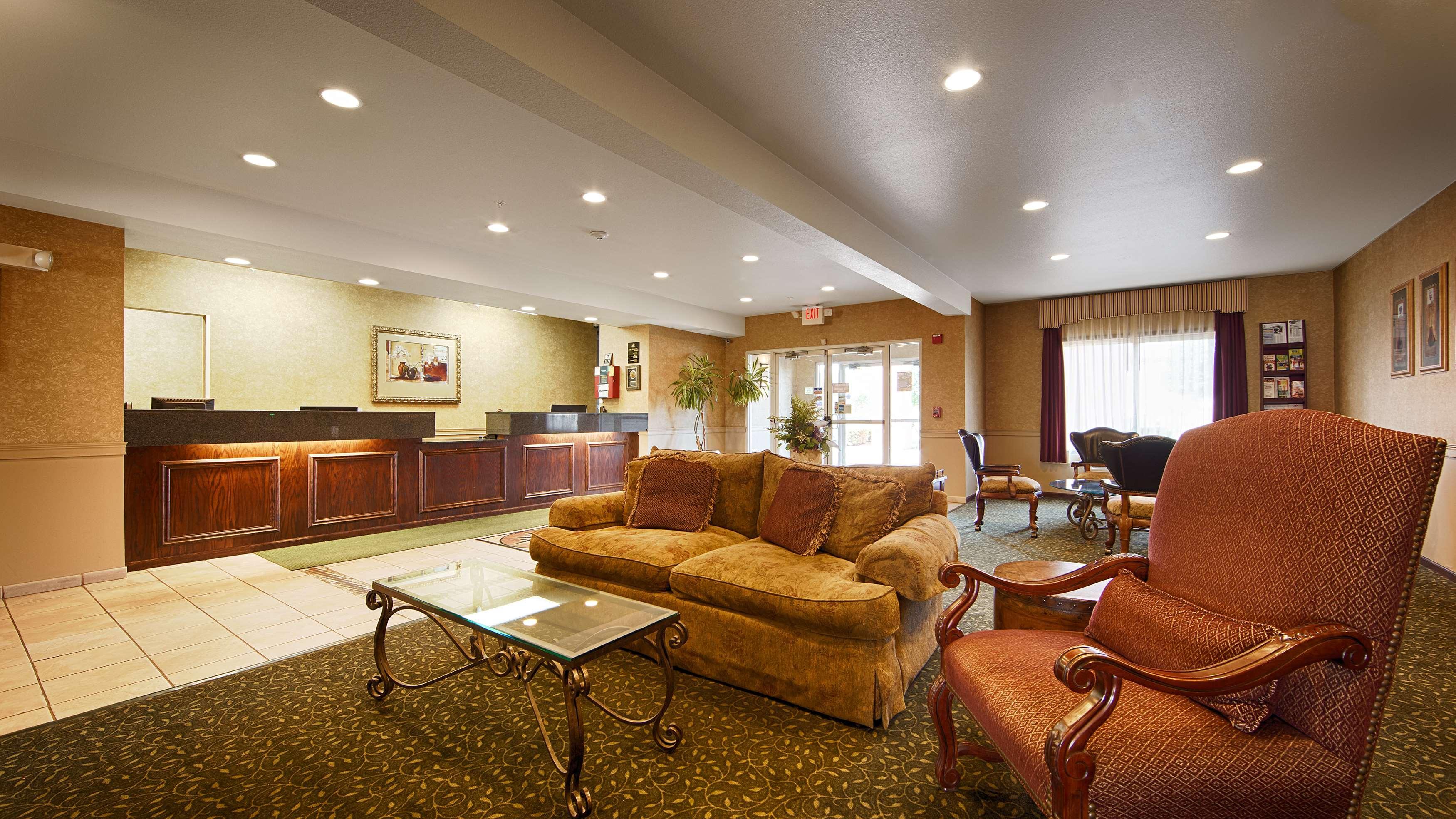 Best Western Penn-Ohio Inn & Suites Hubbard Экстерьер фото