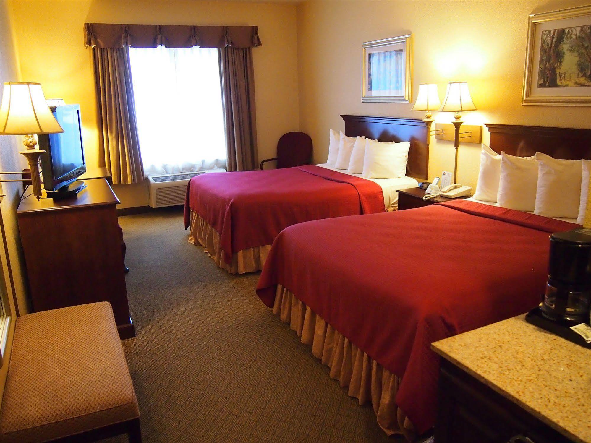Best Western Penn-Ohio Inn & Suites Hubbard Экстерьер фото